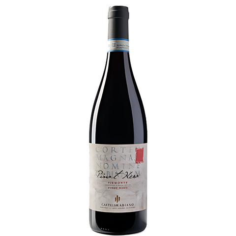 Garrafa do Vinho Tinto Pinot Nero Castello di Gabiano DOC 2021.